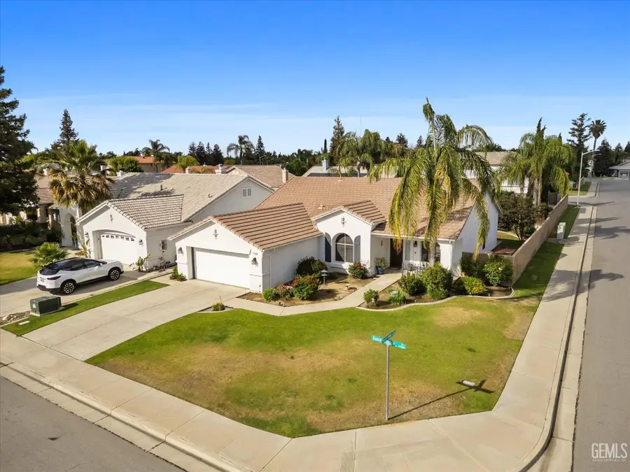 5200 SAND CASTLE COURT, Bakersfield, CA 93312 - #2