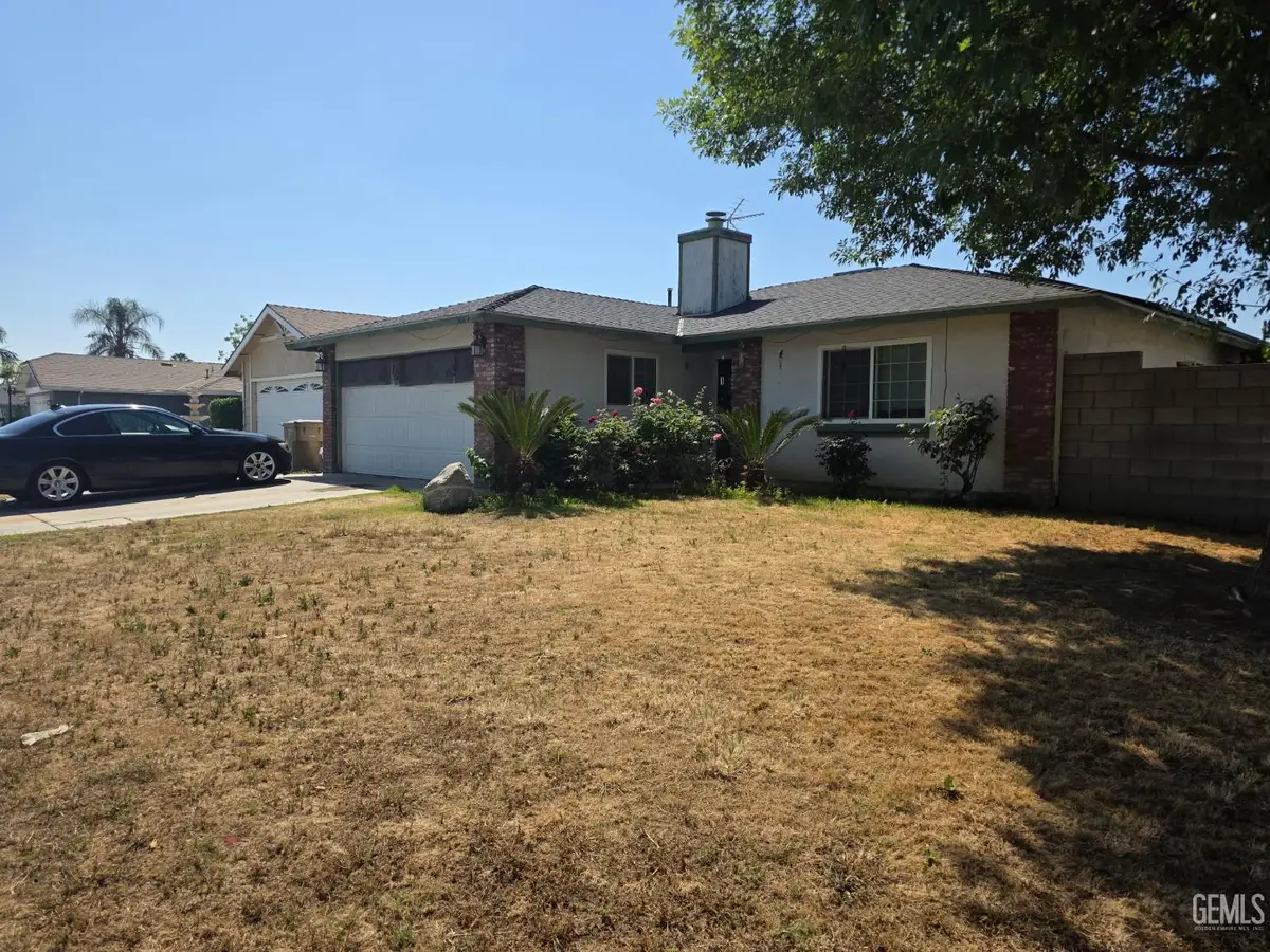 1009 FAIRVIEW ROAD, Bakersfield, CA 93307 - #1