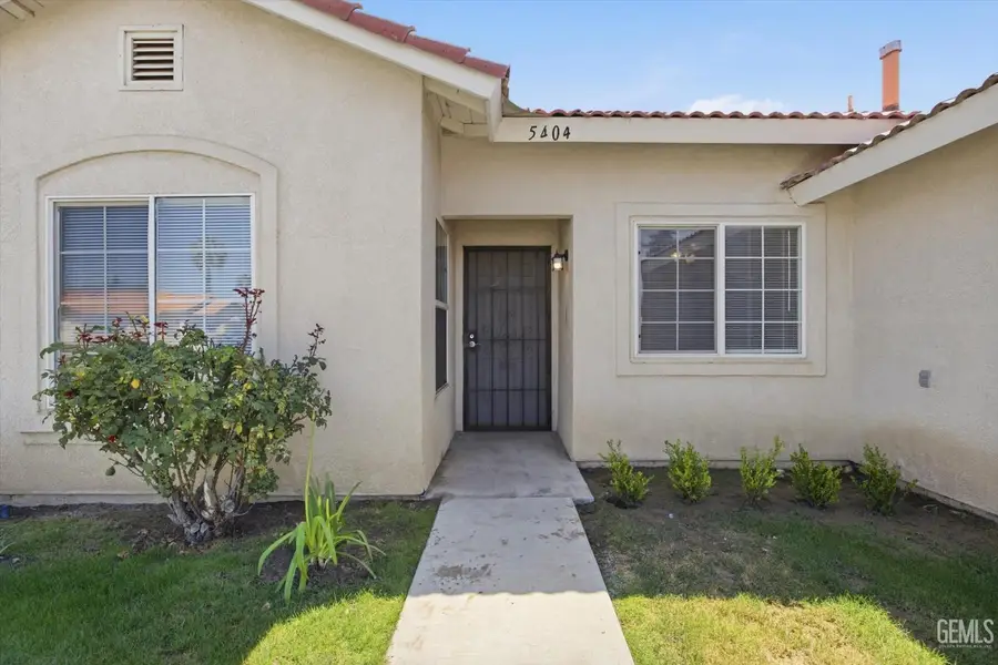 5404 SUGAR PINE DRIVE, Bakersfield, CA 93313 - #3