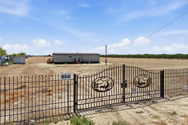 8241 AVENUE 28, Earlimart, CA 93219