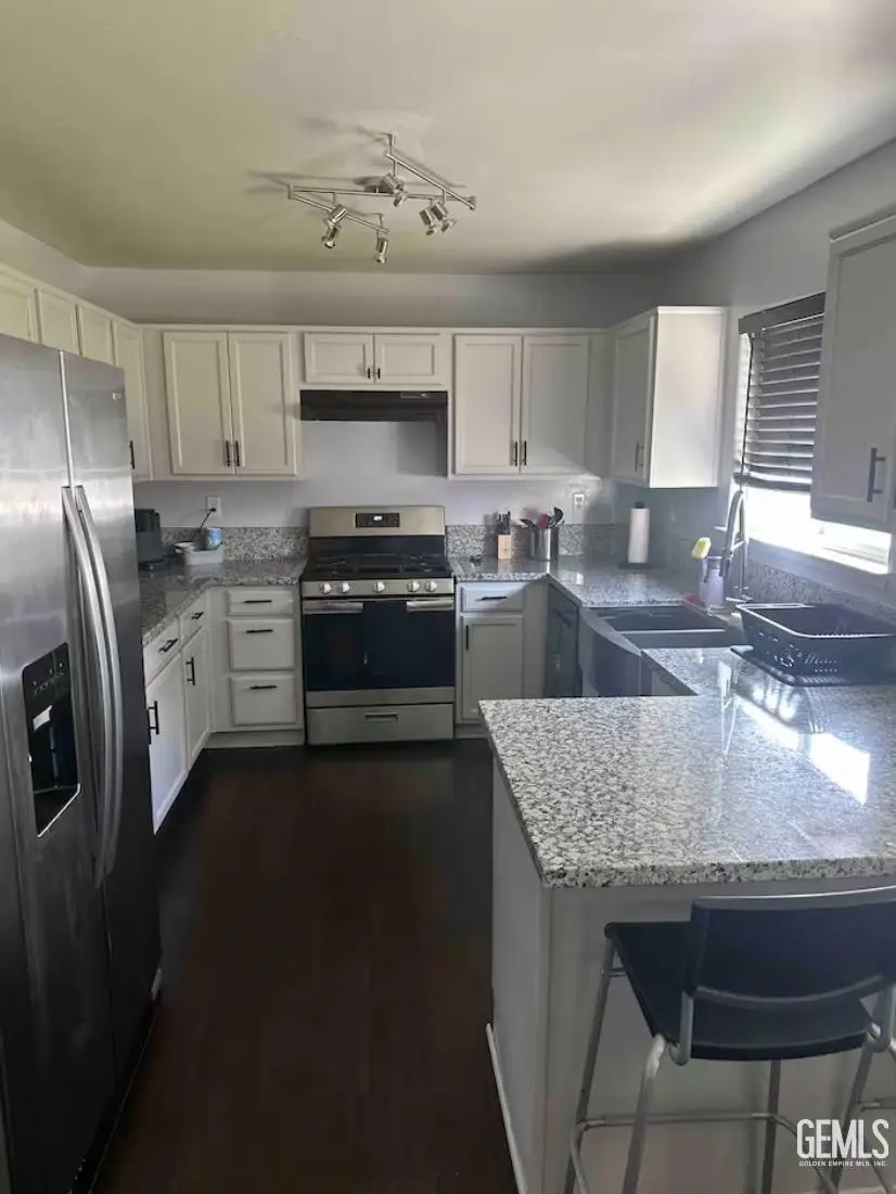 2307 TRENTINO AVENUE, Bakersfield, CA 93313 - #3