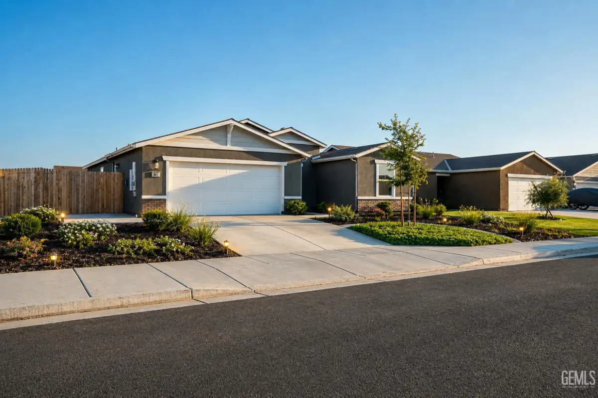 8611 LACUNA COIL AVENUE, Bakersfield, CA 93311 - #1