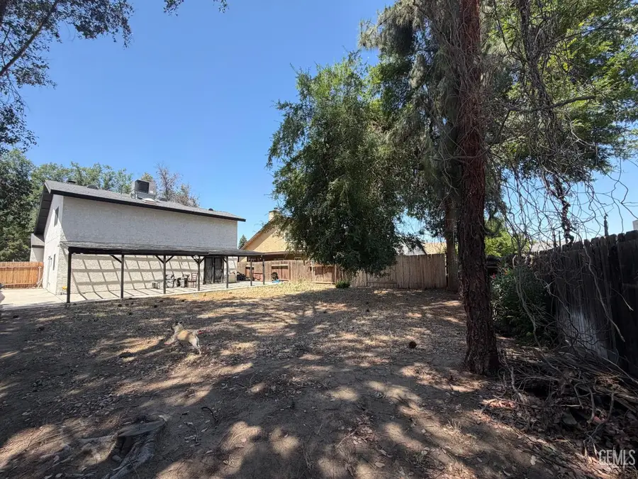 3620 STARWOOD LANE, Bakersfield, CA 93309 - #3