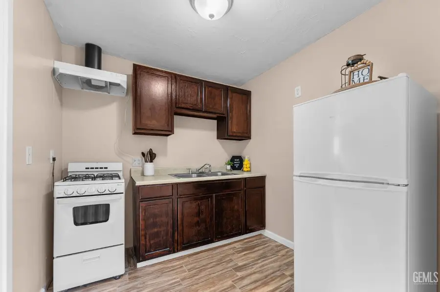 1114 GRANT DRIVE, Bakersfield, CA 93308 - #2