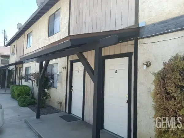 2126 O STREET, Bakersfield, CA 93301 - #3