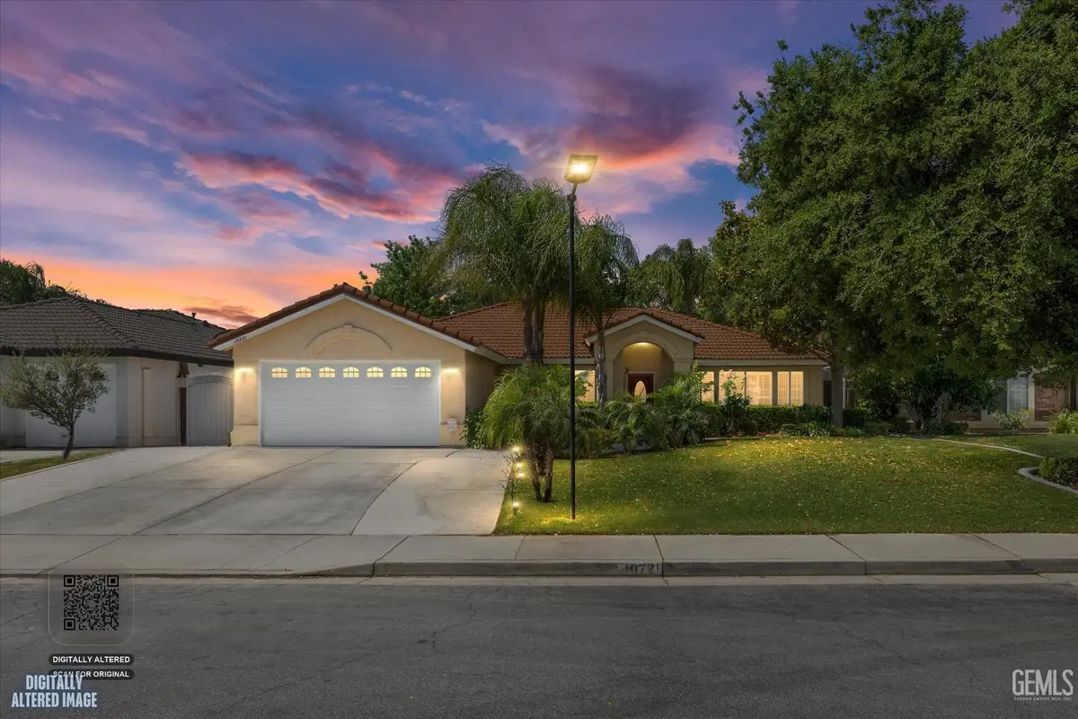 10721 LOUGHTON AVENUE, Bakersfield, CA 93311 - #1