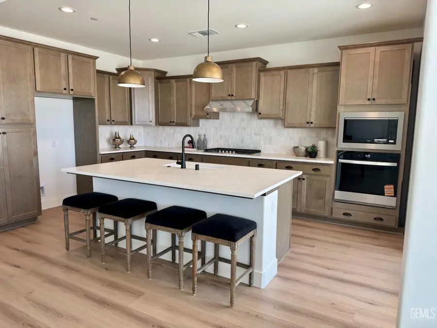 14711 LOWER PARKSHIRE STREET, Bakersfield, CA 93311 - #3