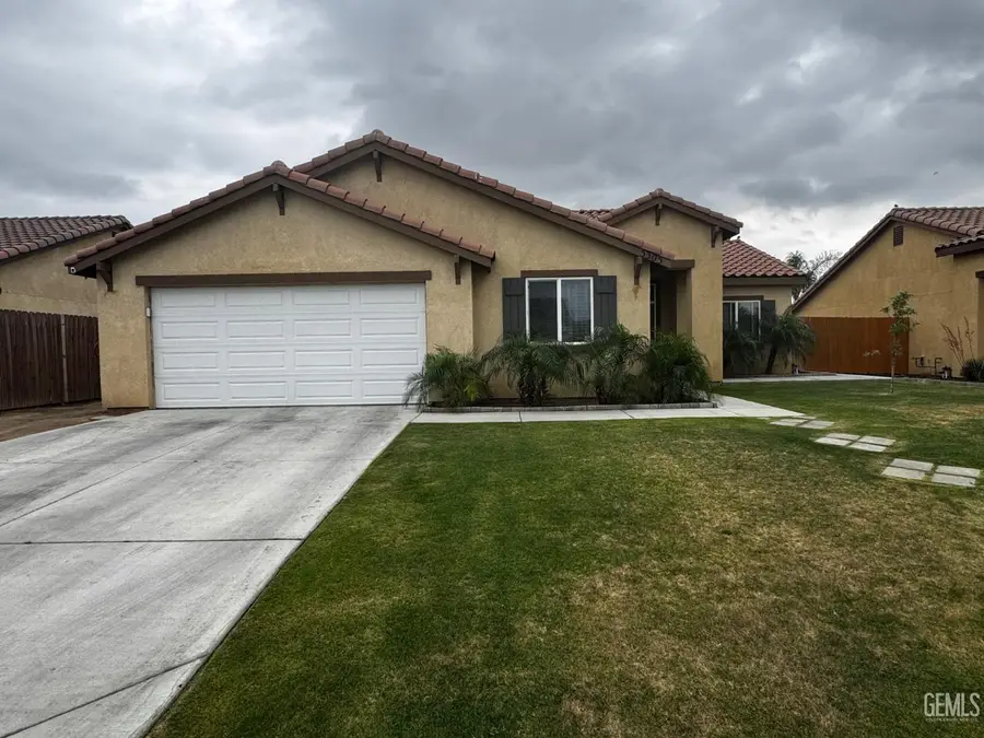5305 BAJA DRIVE, Bakersfield, CA 93307 - #2