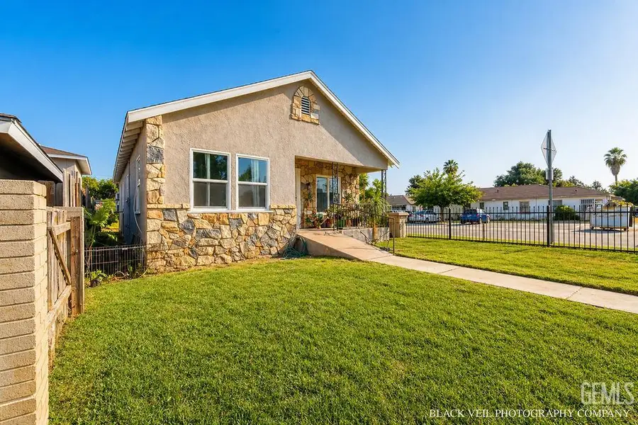 129 WILSON AVENUE, Bakersfield, CA 93308 - #3