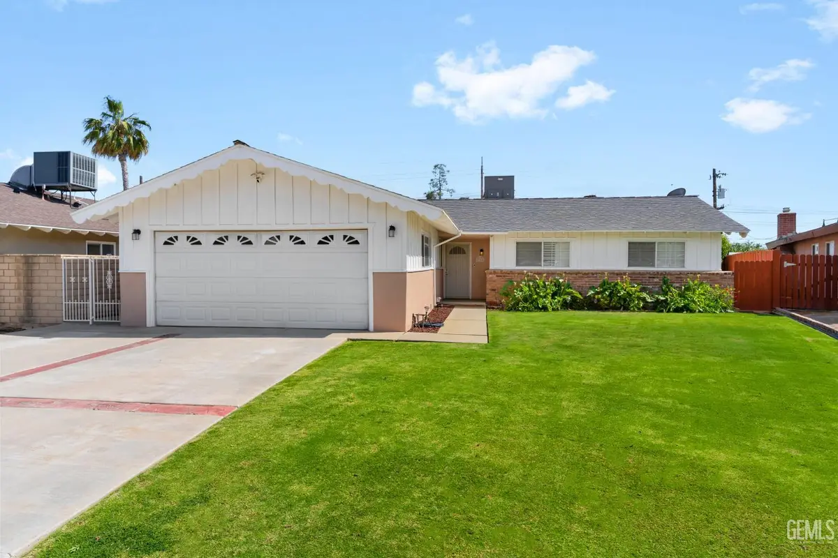 2715 CLEMSON COURT, Bakersfield, CA 93306 - #1