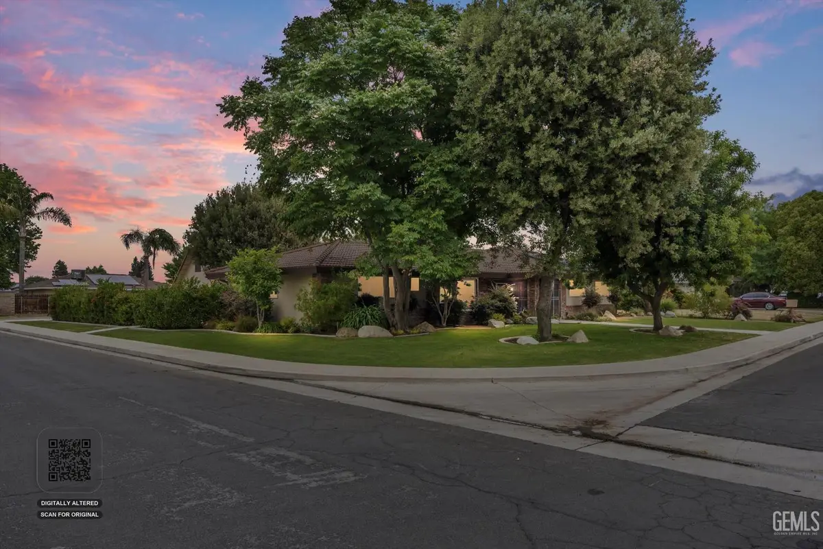 7008 HOOPER AVENUE, Bakersfield, CA 93308 - #1