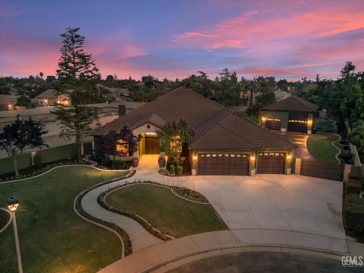 14925 MOORESVILLE PLACE, Bakersfield, CA 93314 - #1