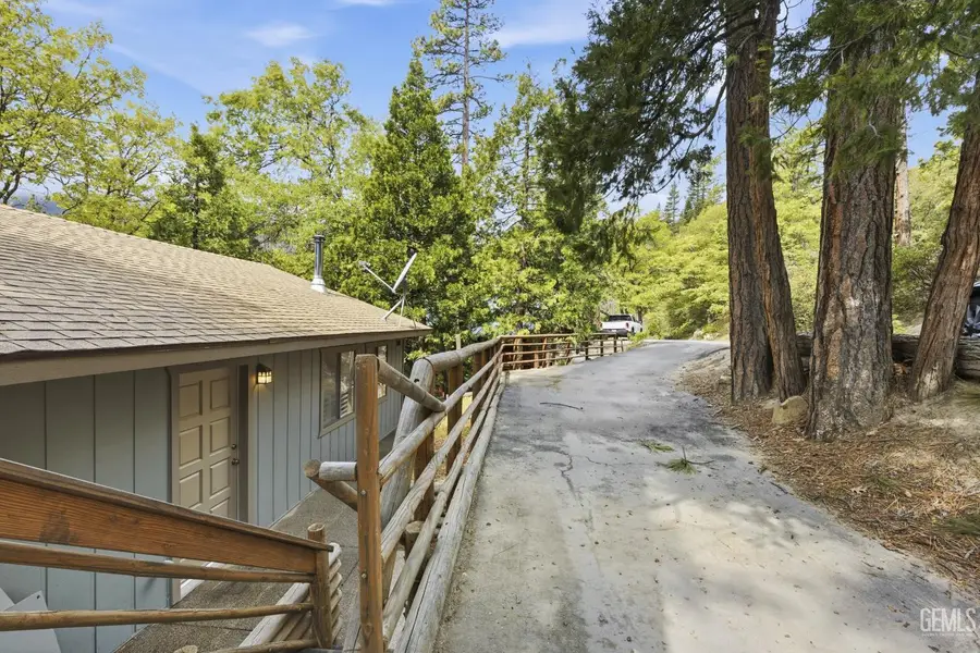 1518 ALTA SIERRA ROAD, Wofford Heights, CA 93285 - #2