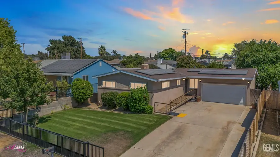 3007 BUCKNELL STREET, Bakersfield, CA 93305 - #2