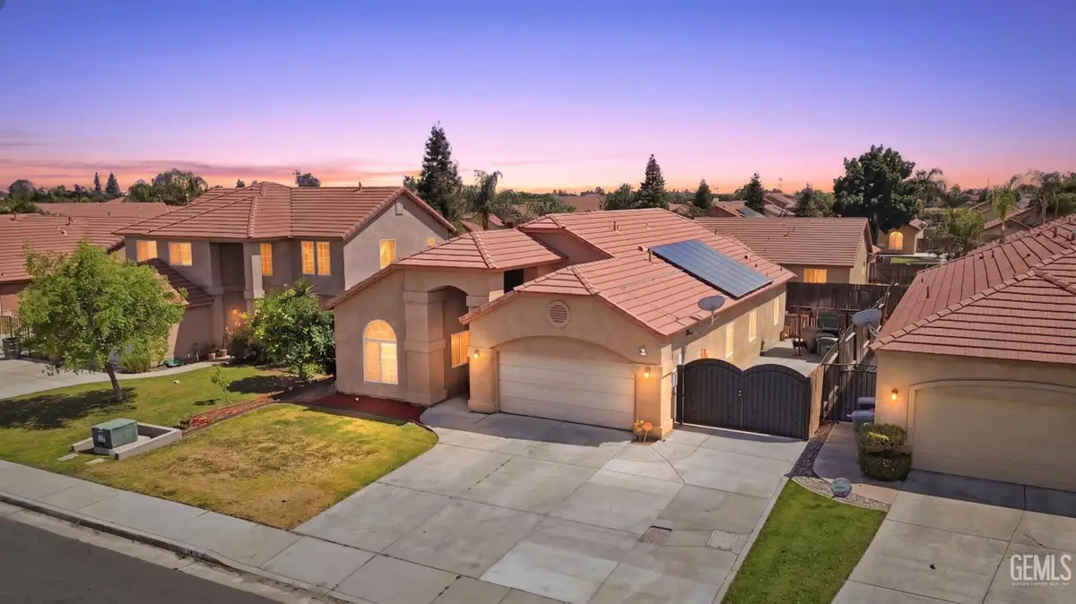 2415 MACAU STREET, Bakersfield, CA 93313 - #1