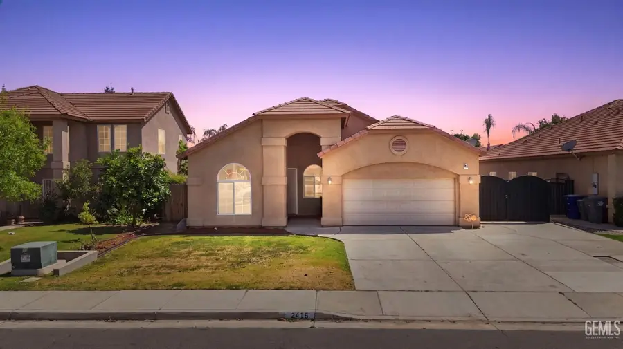 2415 MACAU STREET, Bakersfield, CA 93313 - #2