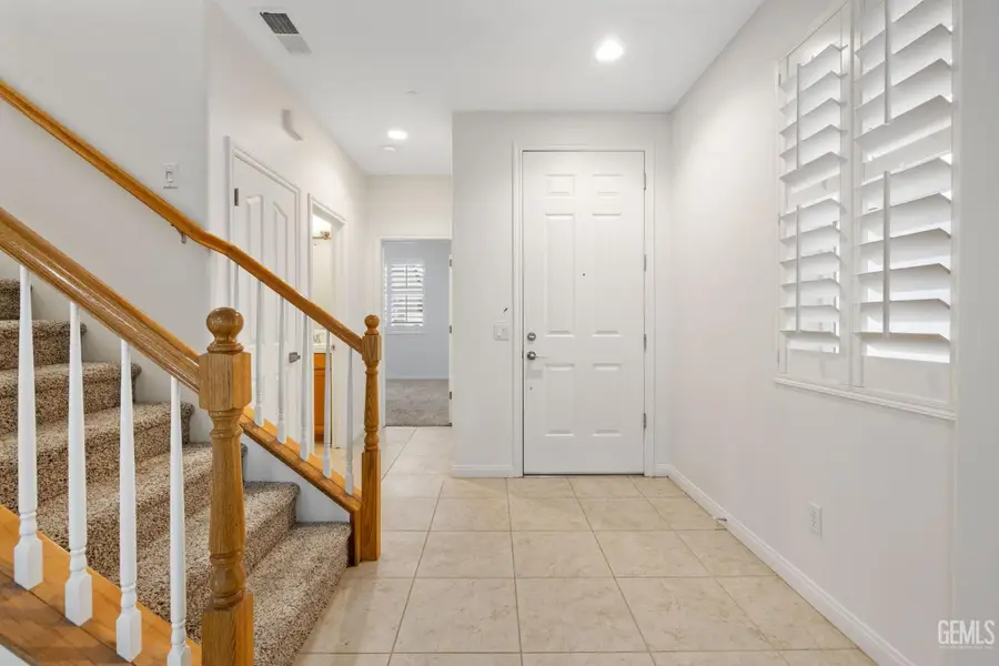 8214 PRENTICE HALL DRIVE, Bakersfield, CA 93311 - #3