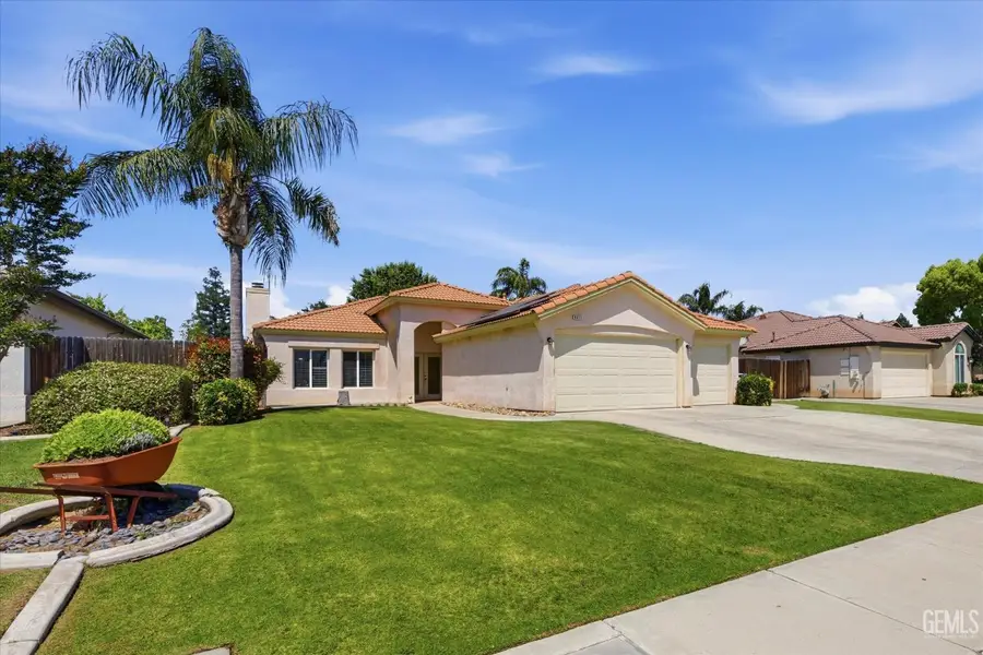 6611 RADIO FLYER DRIVE, Bakersfield, CA 93312 - #2
