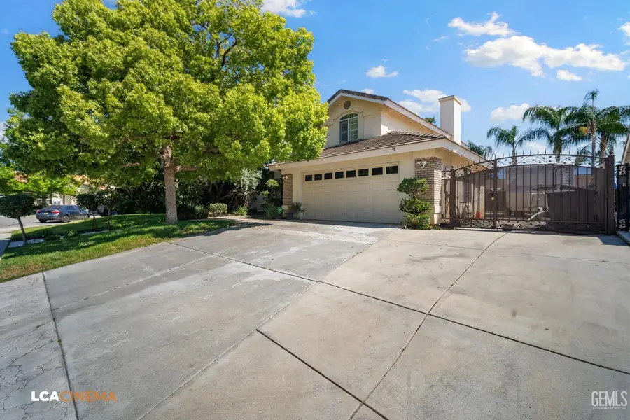 11015 LAKEWOOD CT COURT, Bakersfield, CA 93312 - #3