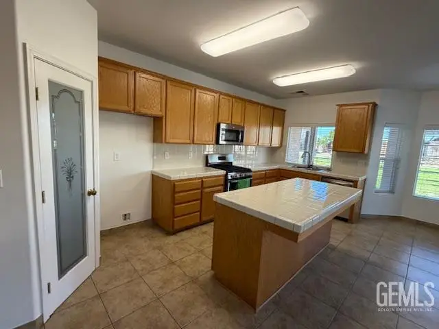 12022 COPERNICUS AVENUE, Bakersfield, CA 93312 - #2