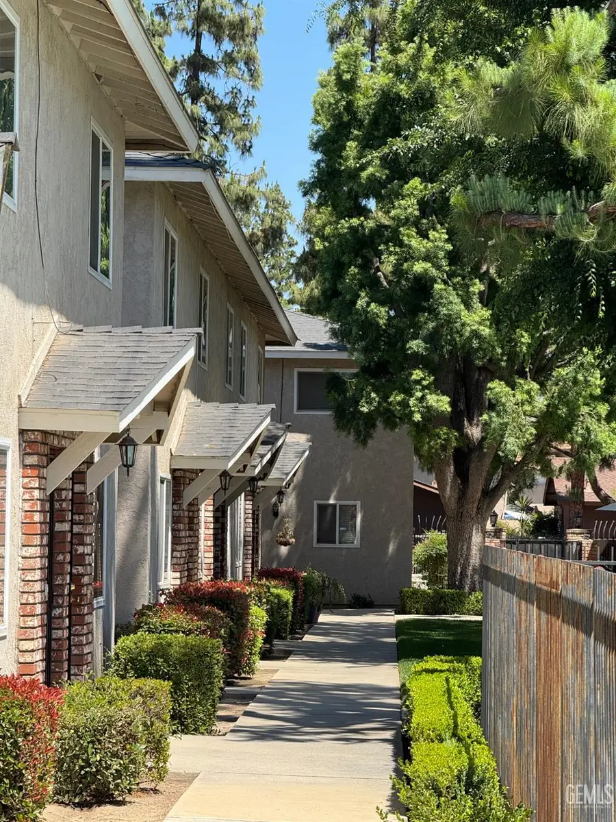 609 TAYLOR, Bakersfield, CA 93309 - #2