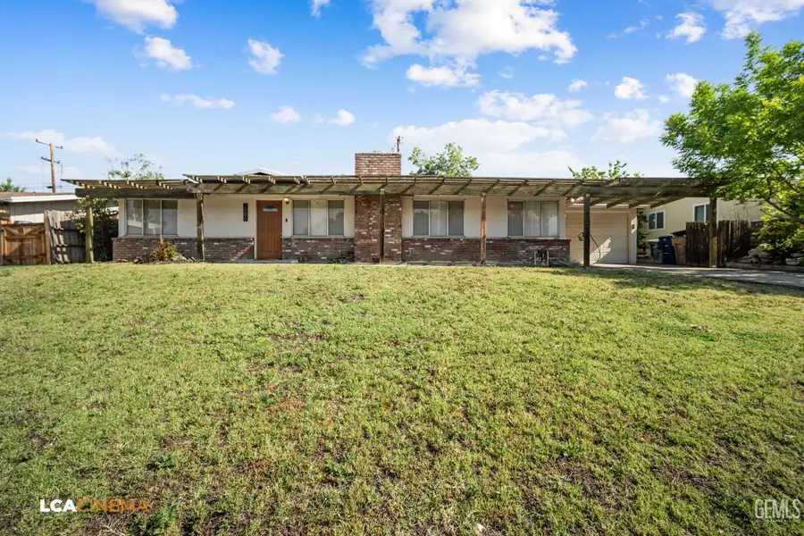 2906 BLADE AVENUE, Bakersfield, CA 93306 - #2