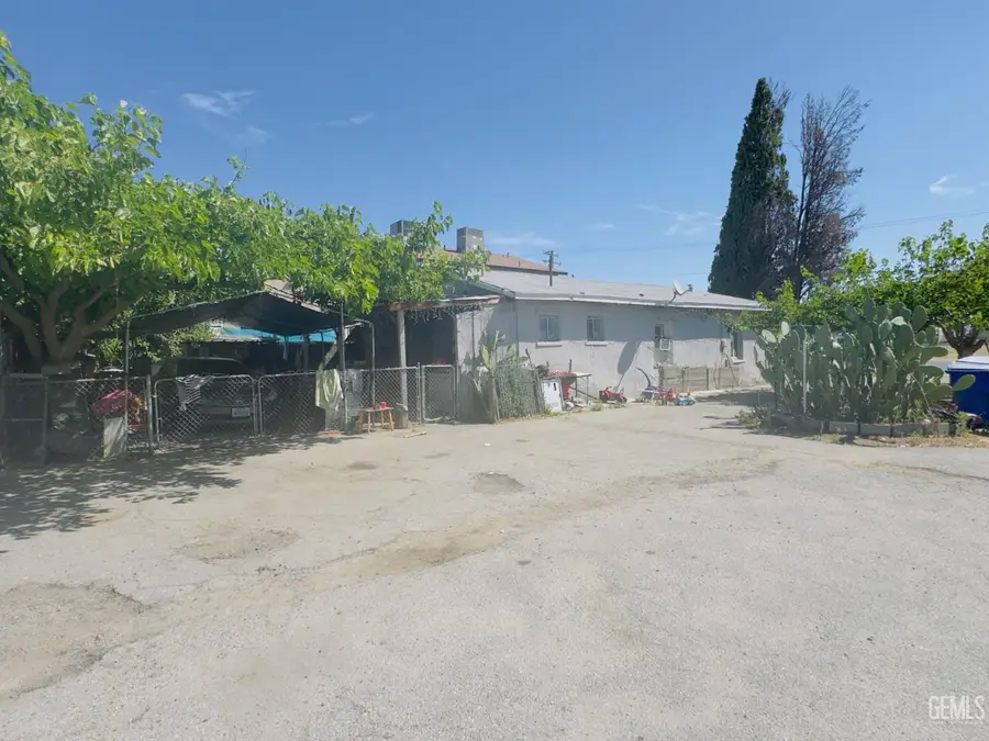 125 GLENWOOD STREET, Delano, CA 93215 - #3
