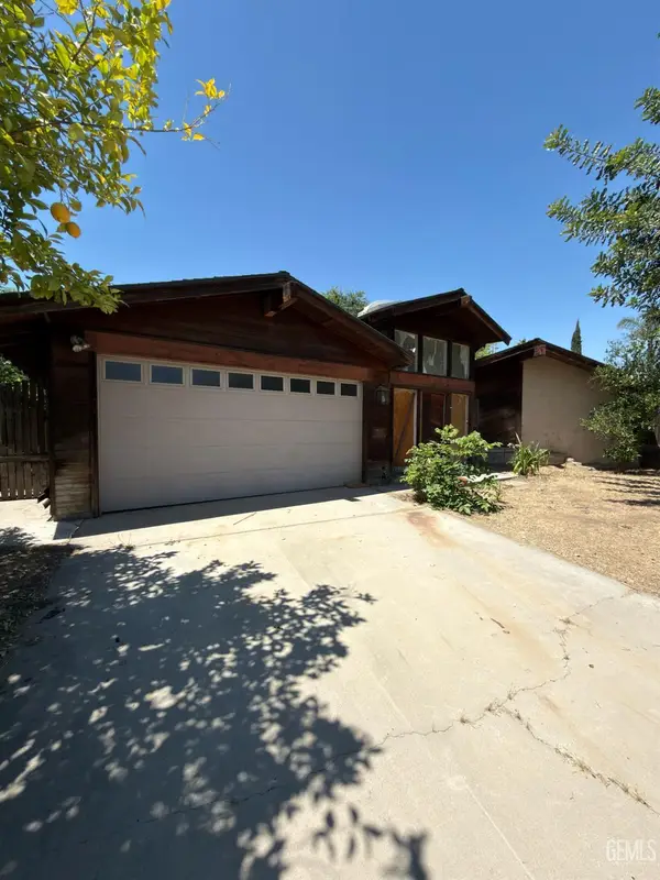 409 GABRIEL DRIVE, Bakersfield, CA 93309