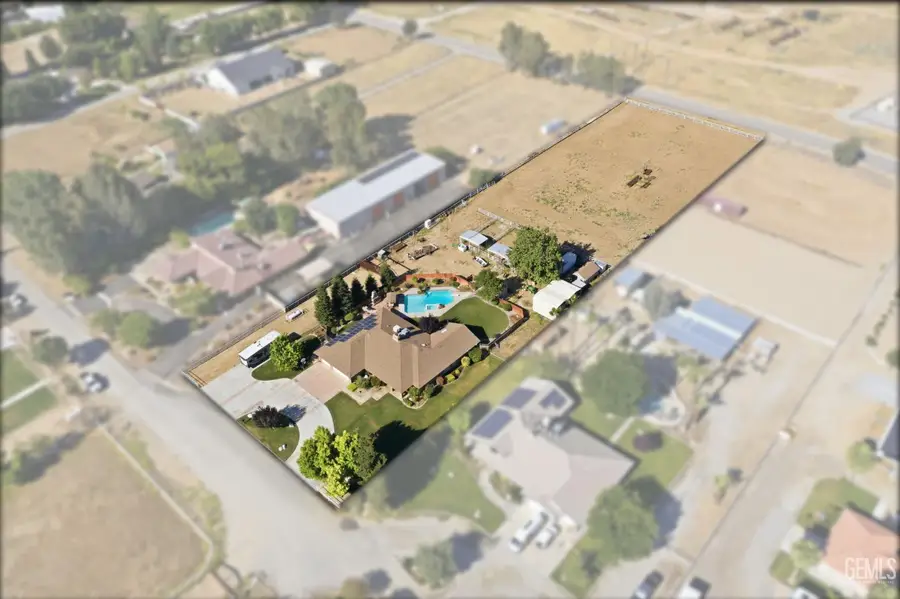 6915 MANDY LANE, Bakersfield, CA 93308 - #2