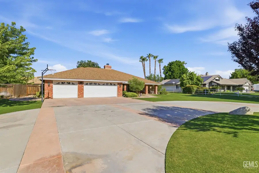 6915 MANDY LANE, Bakersfield, CA 93308 - #3