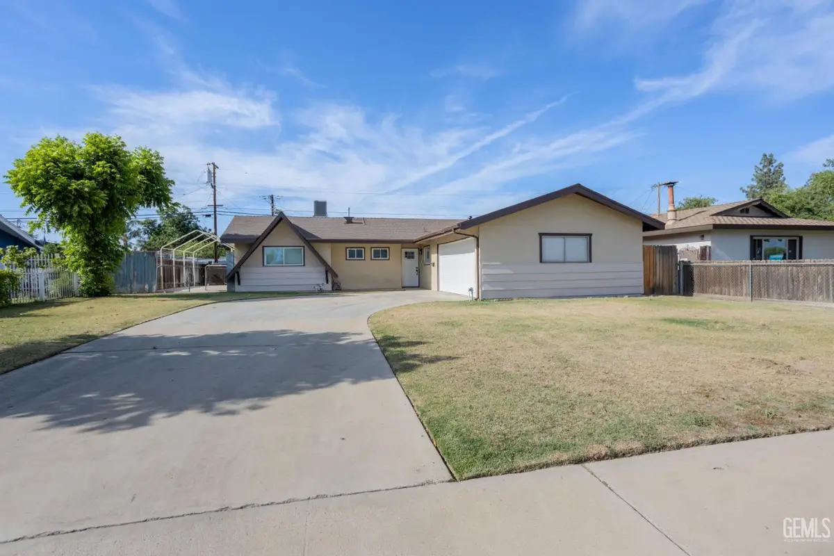 908 SAN VICENTE DRIVE, Bakersfield, CA 93307 - #1