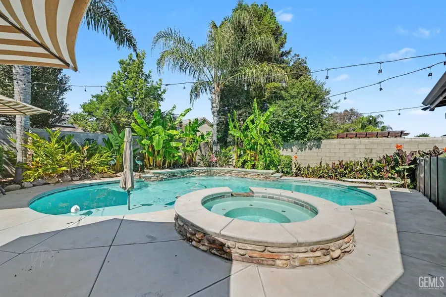 11116 LARAMIE PEAK DRIVE, Bakersfield, CA 93311 - #2