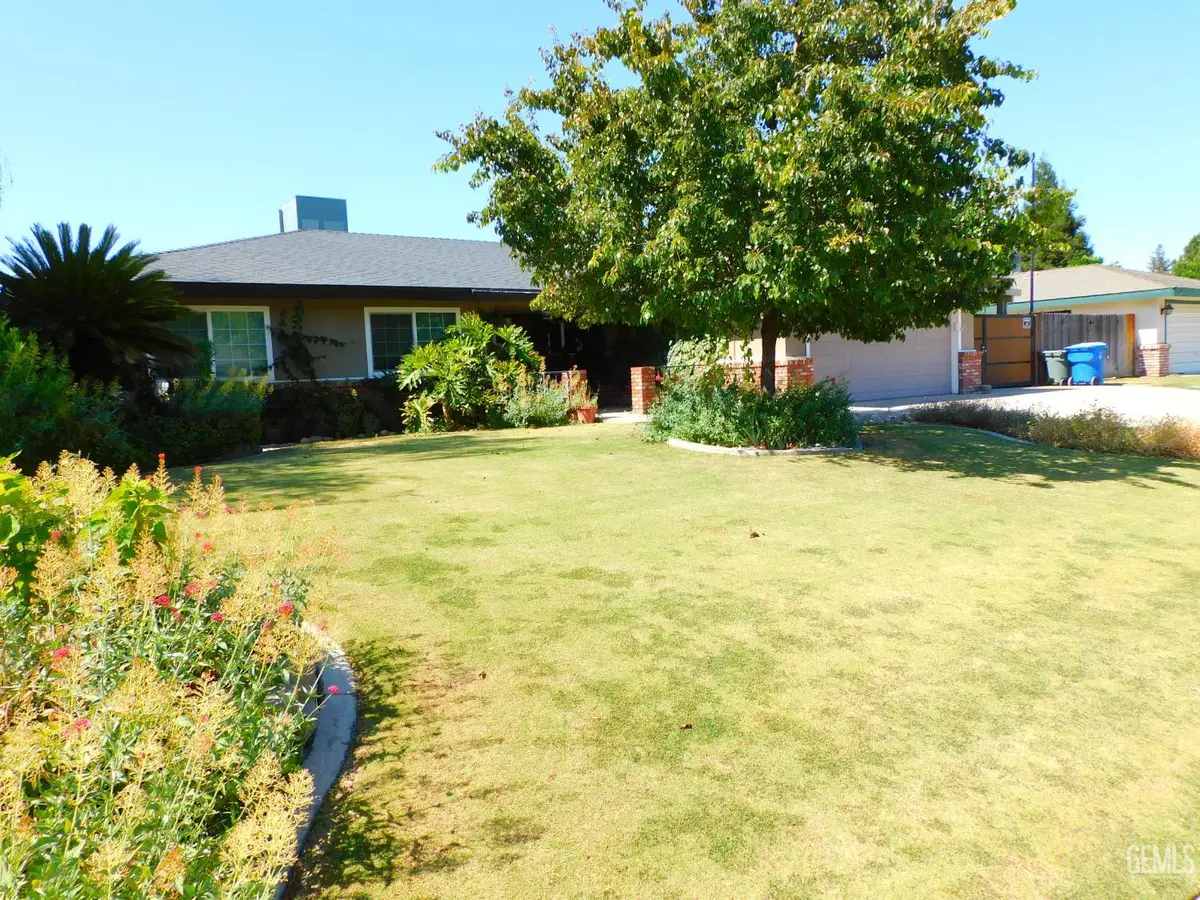 7305 SNOWMASS LANE, Bakersfield, CA 93309 - #1