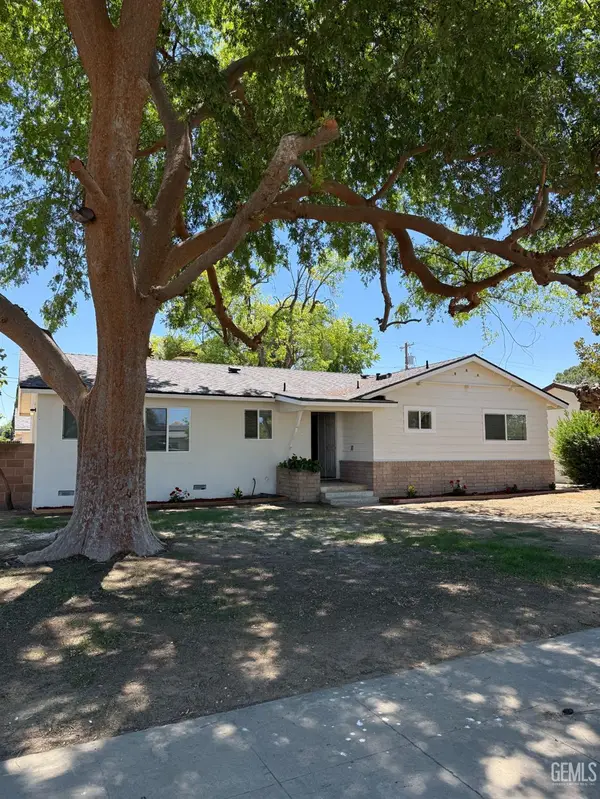 1102 CYPRESS AVENUE, Wasco, CA 93280