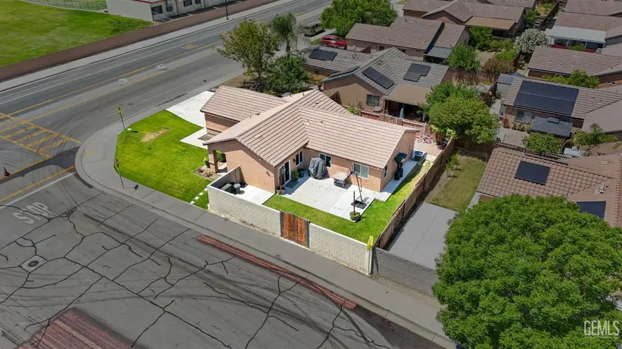 700 TAYLOR AVE, McFarland, CA 93250 - #3