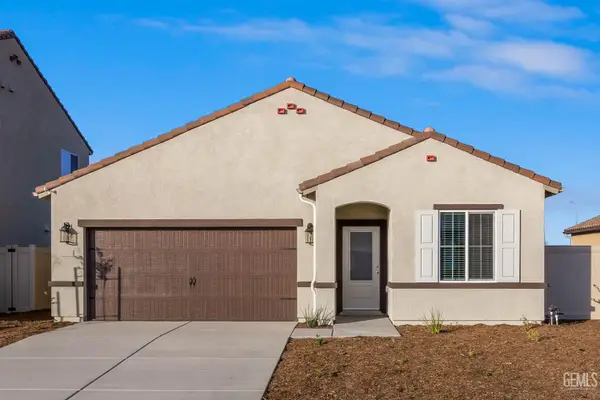 7924 BLUEBERRY AVENUE, Bakersfield, CA 93313