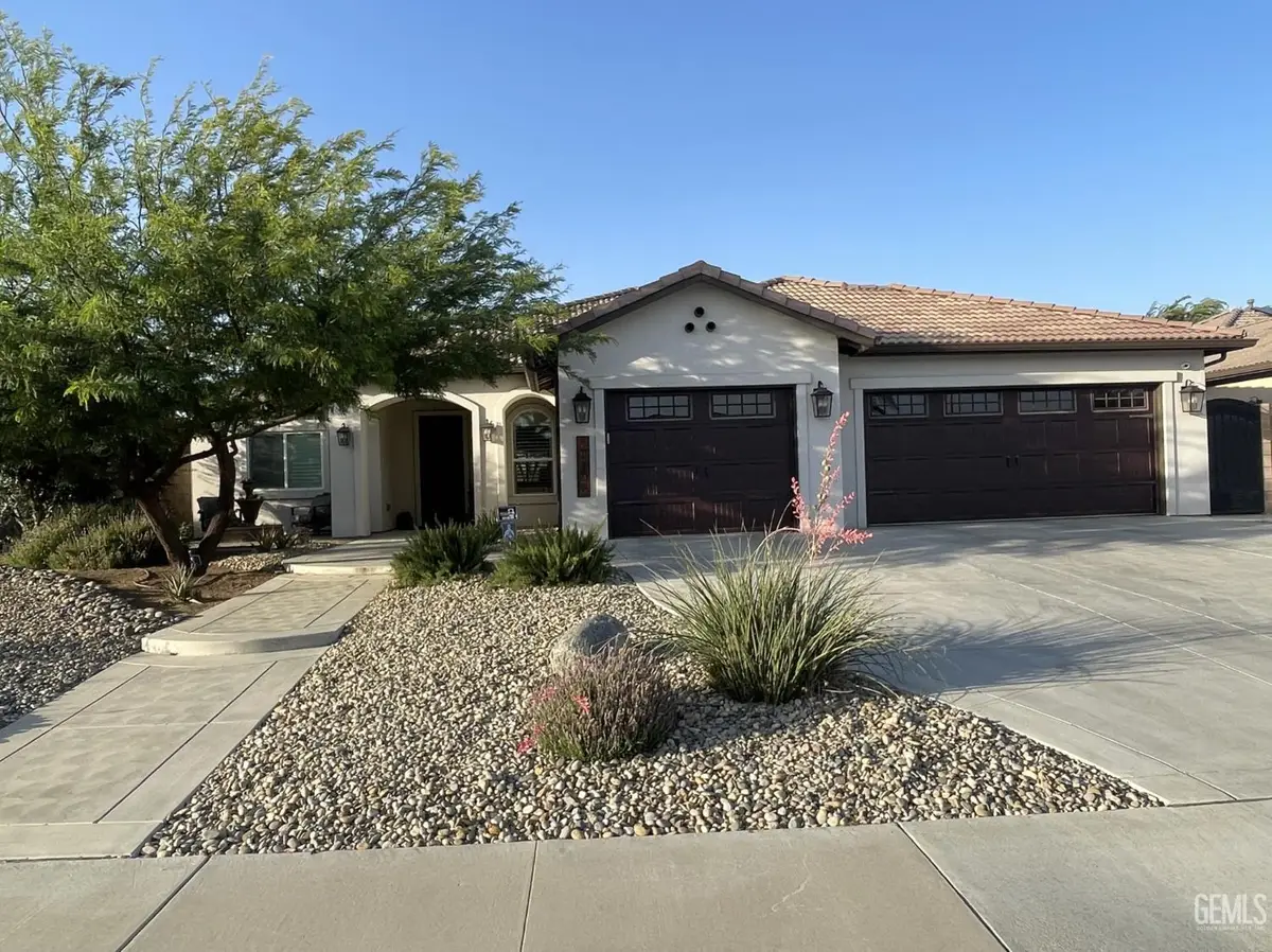 10308 BARBEAU PEAK DRIVE, Bakersfield, CA 93306 - #1
