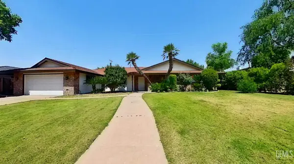 3124 AUDUBON DRIVE, Bakersfield, CA 93301