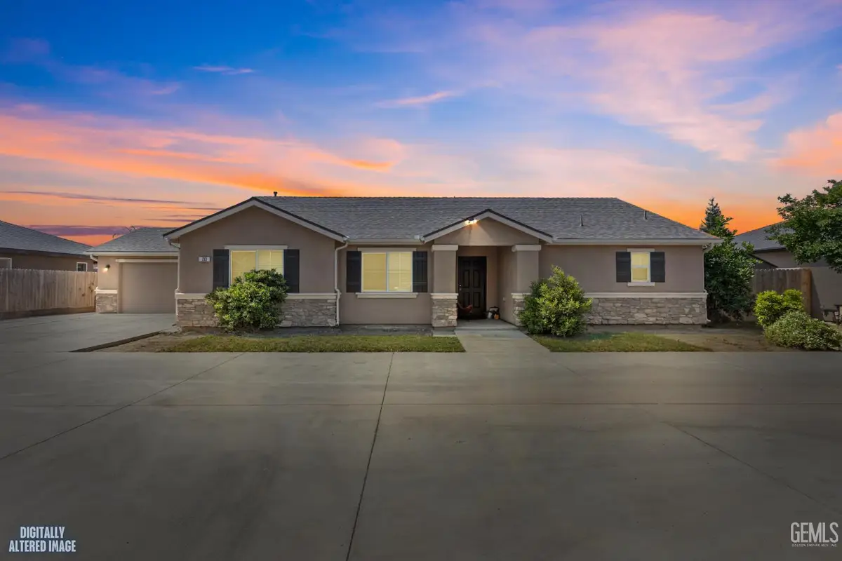0 733 W. PEREZ, Visalia, CA 93291 - #1