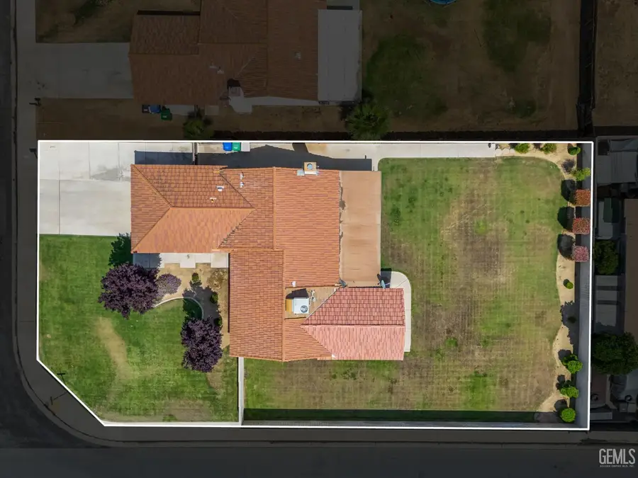 10413 LONON AVENUE, Bakersfield, CA 93312 - #3