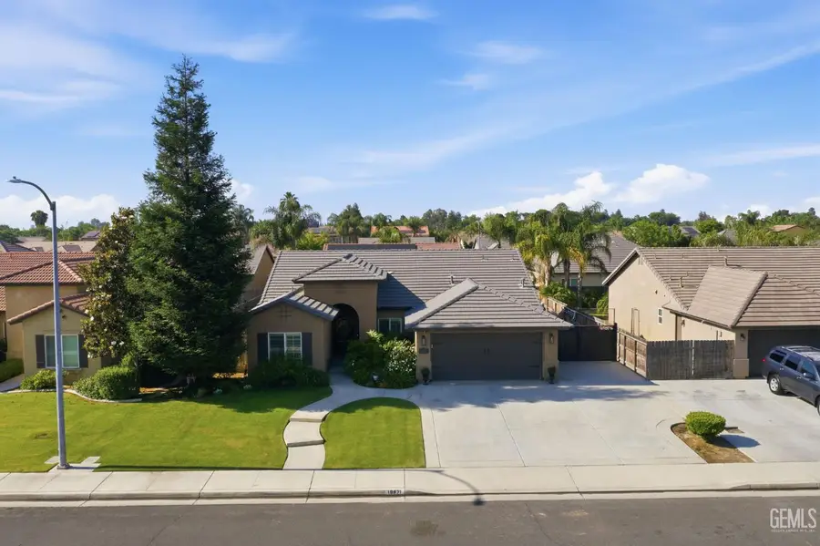 10821 CORBETT CANYON DRIVE, Bakersfield, CA 93312 - #3