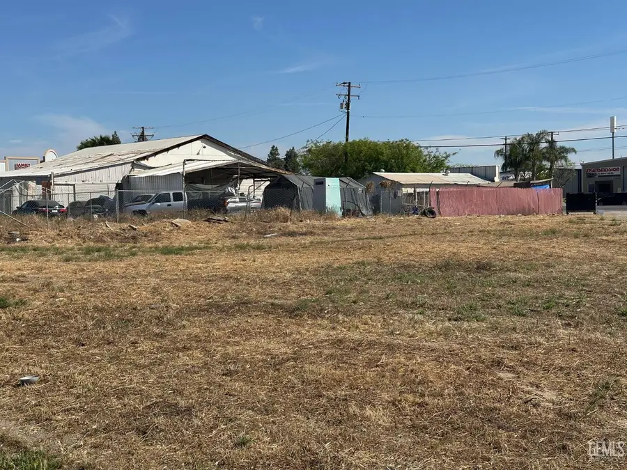 0 HIGH, Delano, CA 93215 - #3