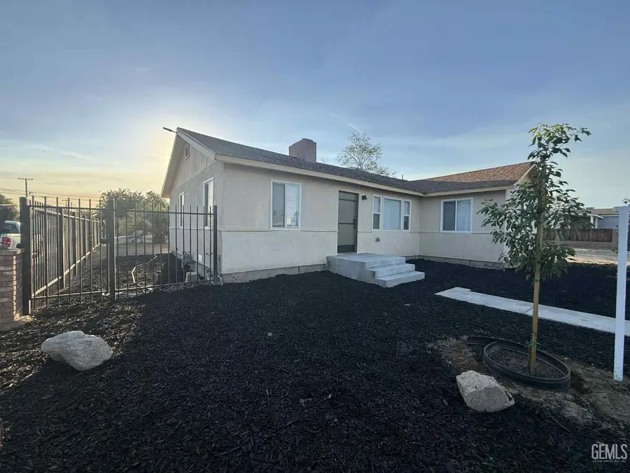 214 MADISON STREET, Bakersfield, CA 93307 - #2