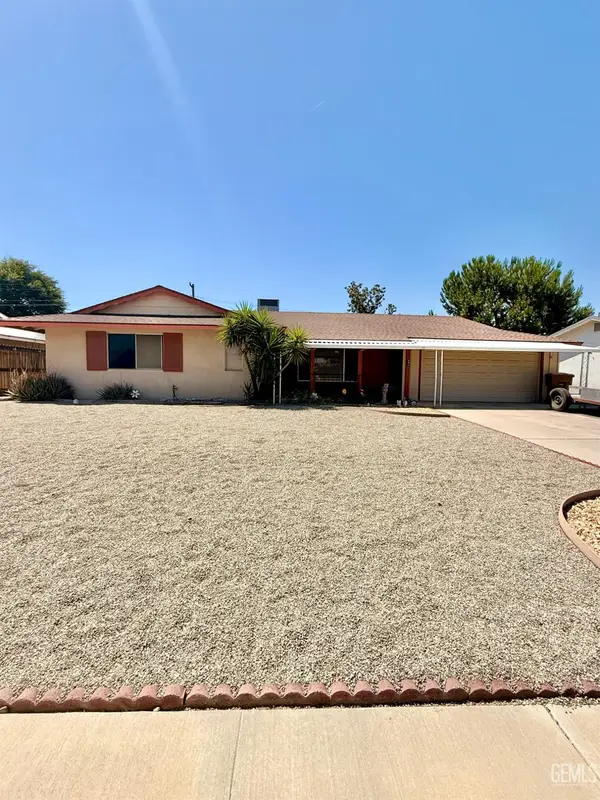 501 OAK FAIR WAY, Bakersfield, CA 93309