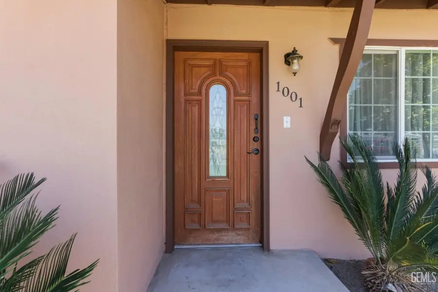 1001 WHITE LANE, Bakersfield, CA 93307 - #3