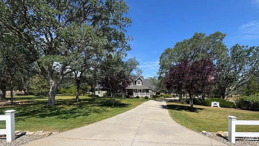 20562 TIFFANY CIRCLE, Tehachapi, CA 93561 - #2