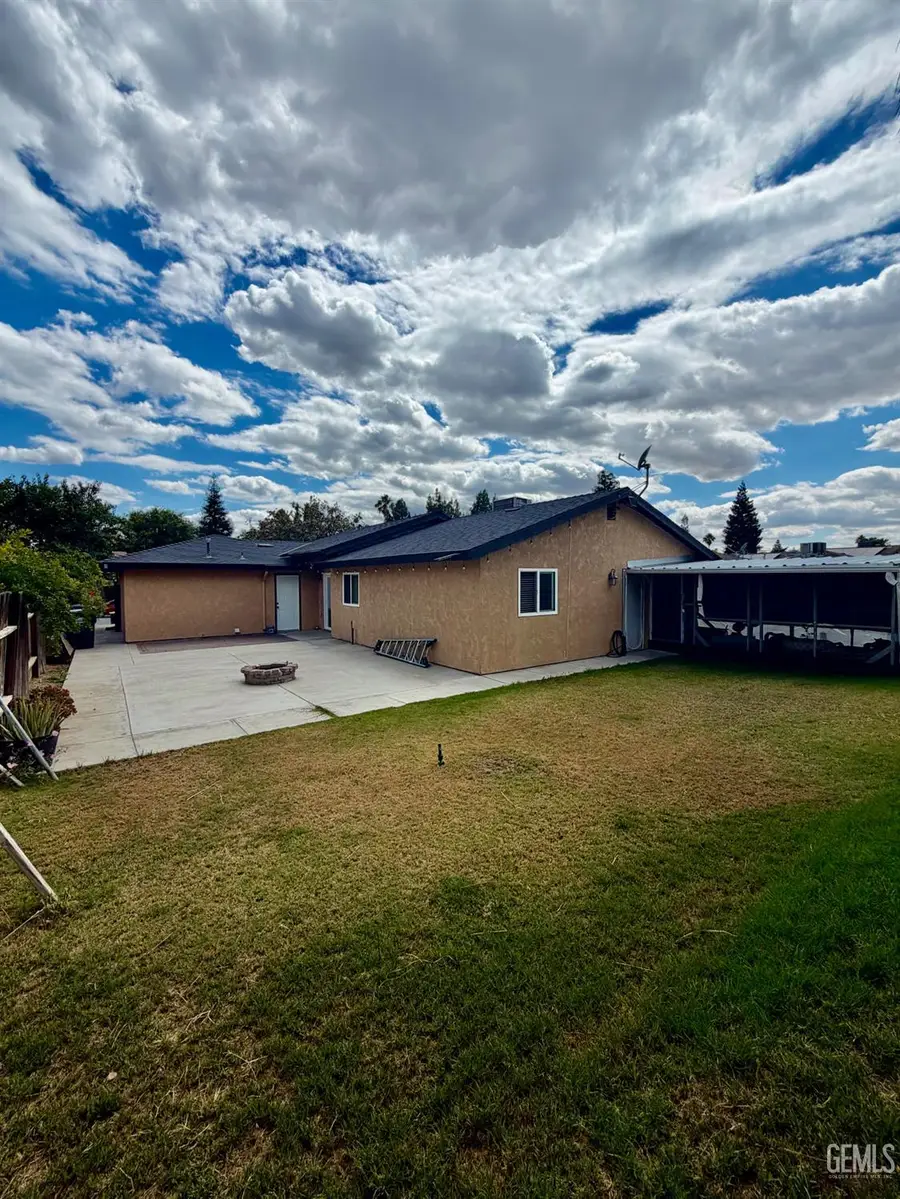 6616 PLAQUEMINES DRIVE, Bakersfield, CA 93309 - #3