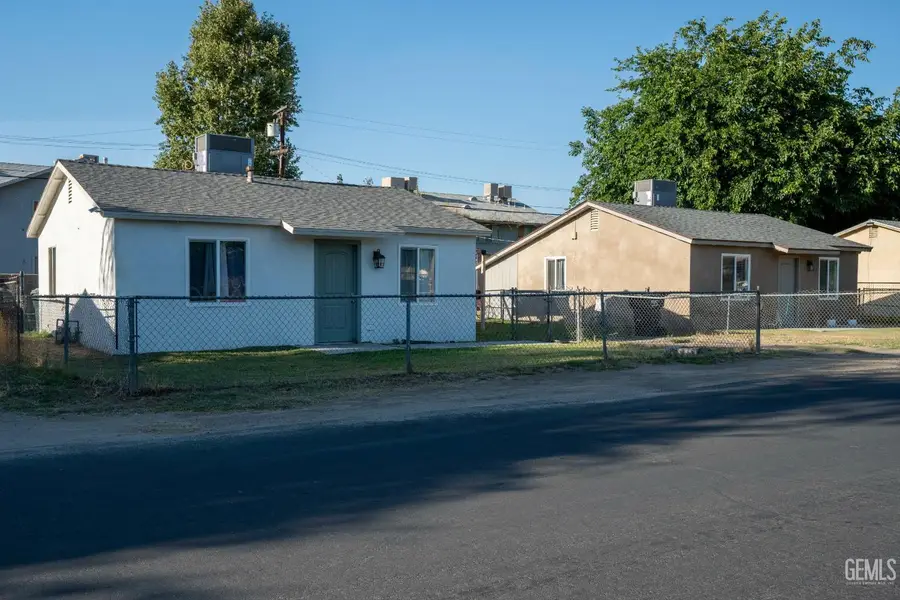 7716 HALL, Lamont, CA 93241 - #2