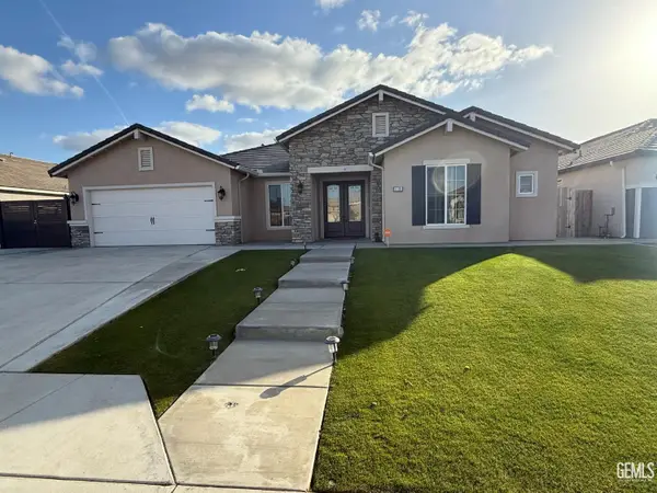 11121 ARUNDEL WAY, Bakersfield, CA 93311