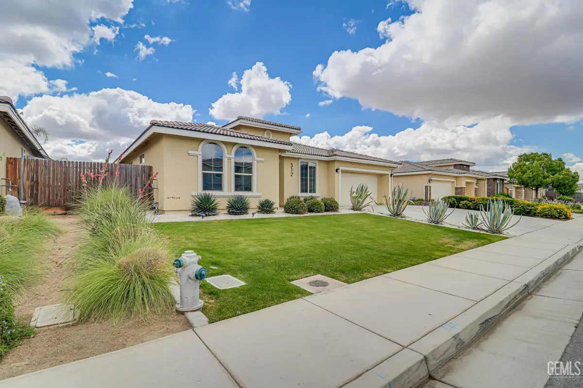 312 HAMMERSMITH DRIVE, Bakersfield, CA 93314 - #1